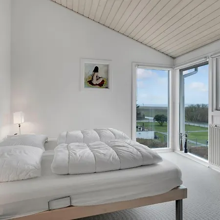 Stunning In Randers No With Wifi Skalmstrup